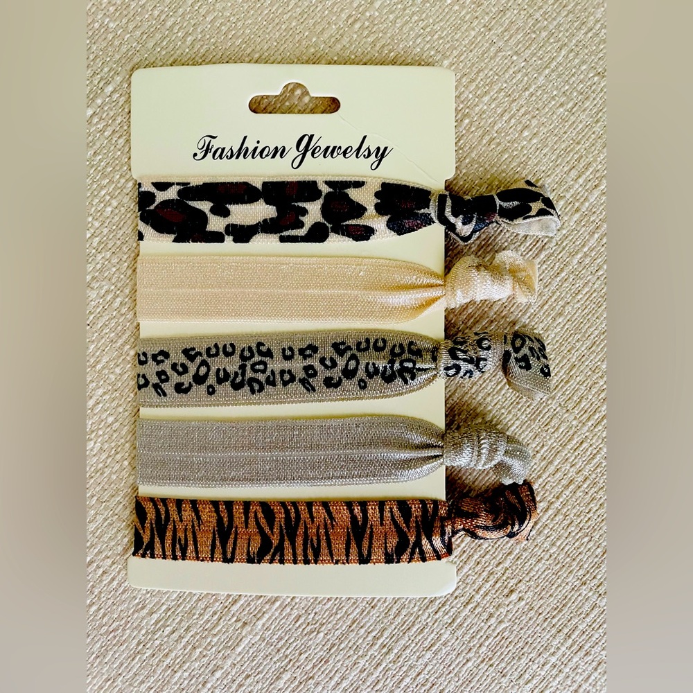 New Hair Ties or Bracelets. Multiple colors. 5 total pieces.
